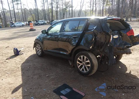 2014 Kia Sportage Lx z USA, uszkodzony, nr VIN KNDPB3AC1E7557078